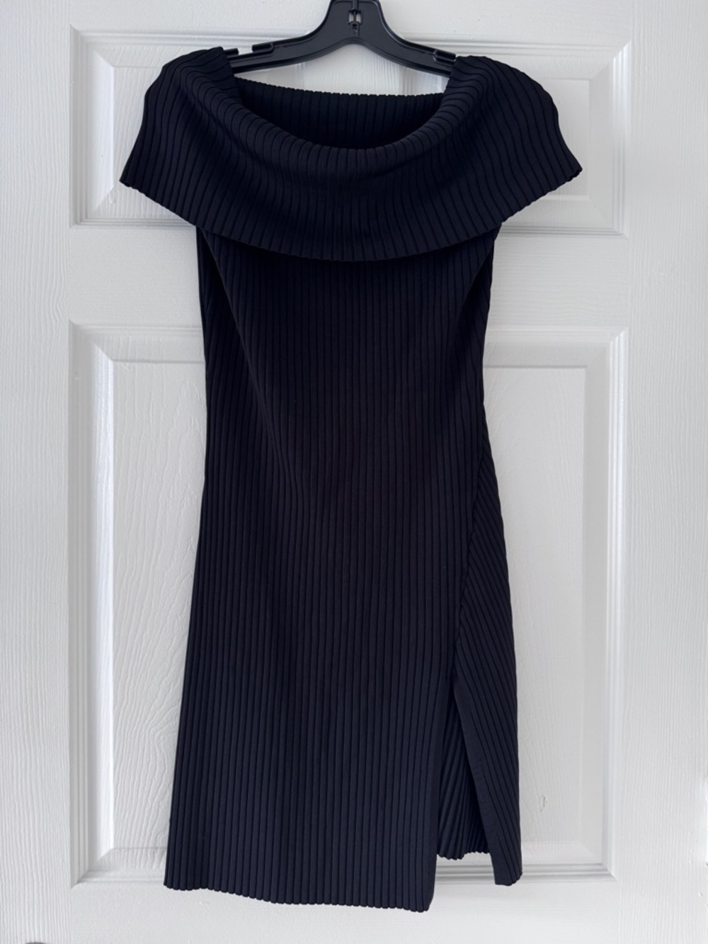 BCBGMAXAZRIA Black Ribbed Knit Off Shoulder Bodycon Slit Stretch Dress L Large